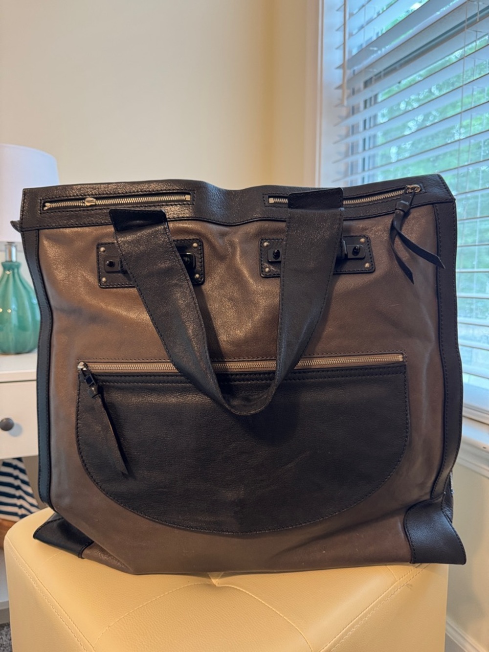 Chloe Tracy Leather Two-Tone Black and Brown Large Tote Bag